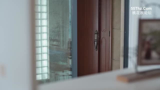 MSD-004 .李小蓝.父女的不伦之恋.道德违反的初夜高潮.麻豆传媒映画