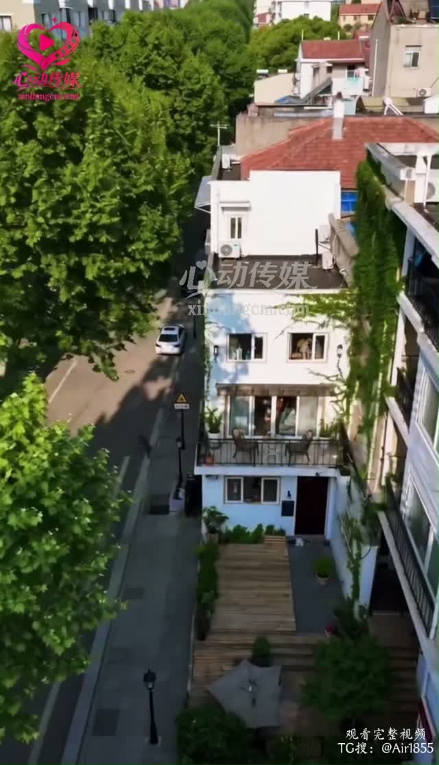 萌新三人行 (2)｜AI成人短剧视频封面