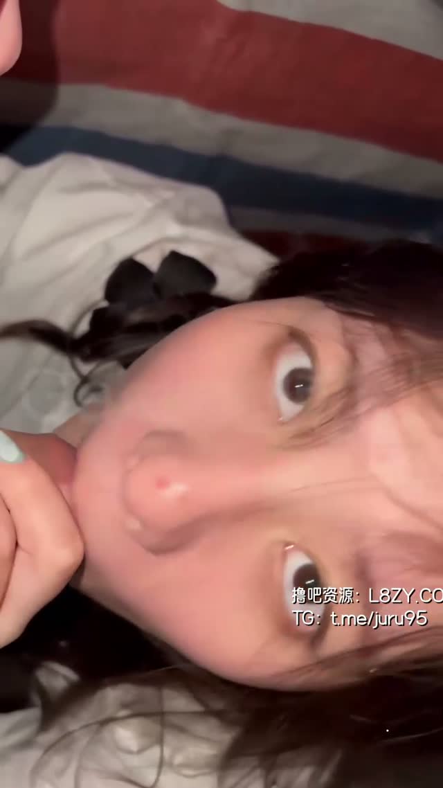 第一视角的极品口交,太可爱了这个女生,口的好投入感情 后天|口爆