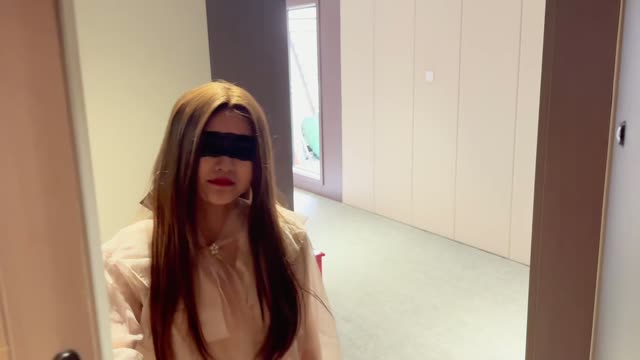 糖心网红嫩妹【娅米】排卵期的小姨 淫穴引诱 肉穴塞满肉棒深插中出 全程骚语不断 新片速递 福利姬 糖心视频封面
